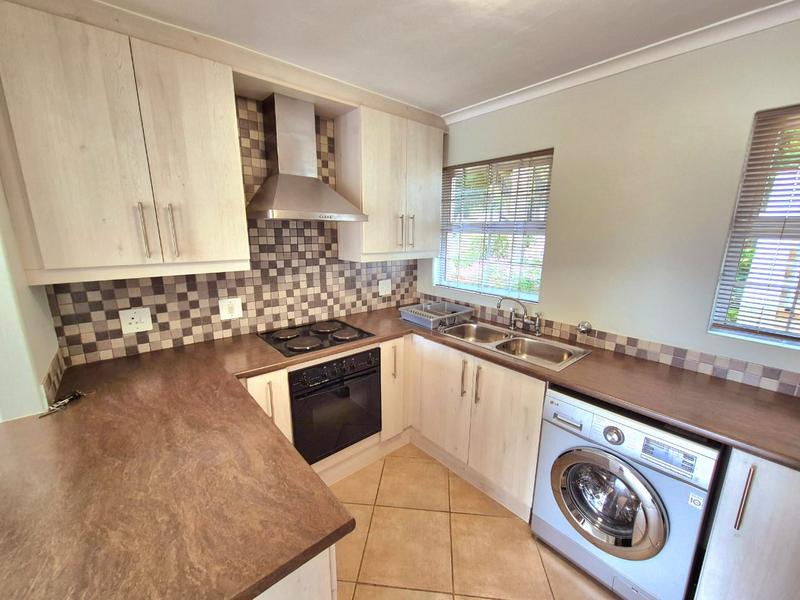 To Let 2 Bedroom Property for Rent in Aurora Western Cape